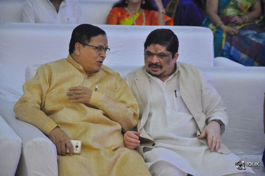 Celebs-At-Producer-Ram-Mohan-Rao-Daughter-Wedding